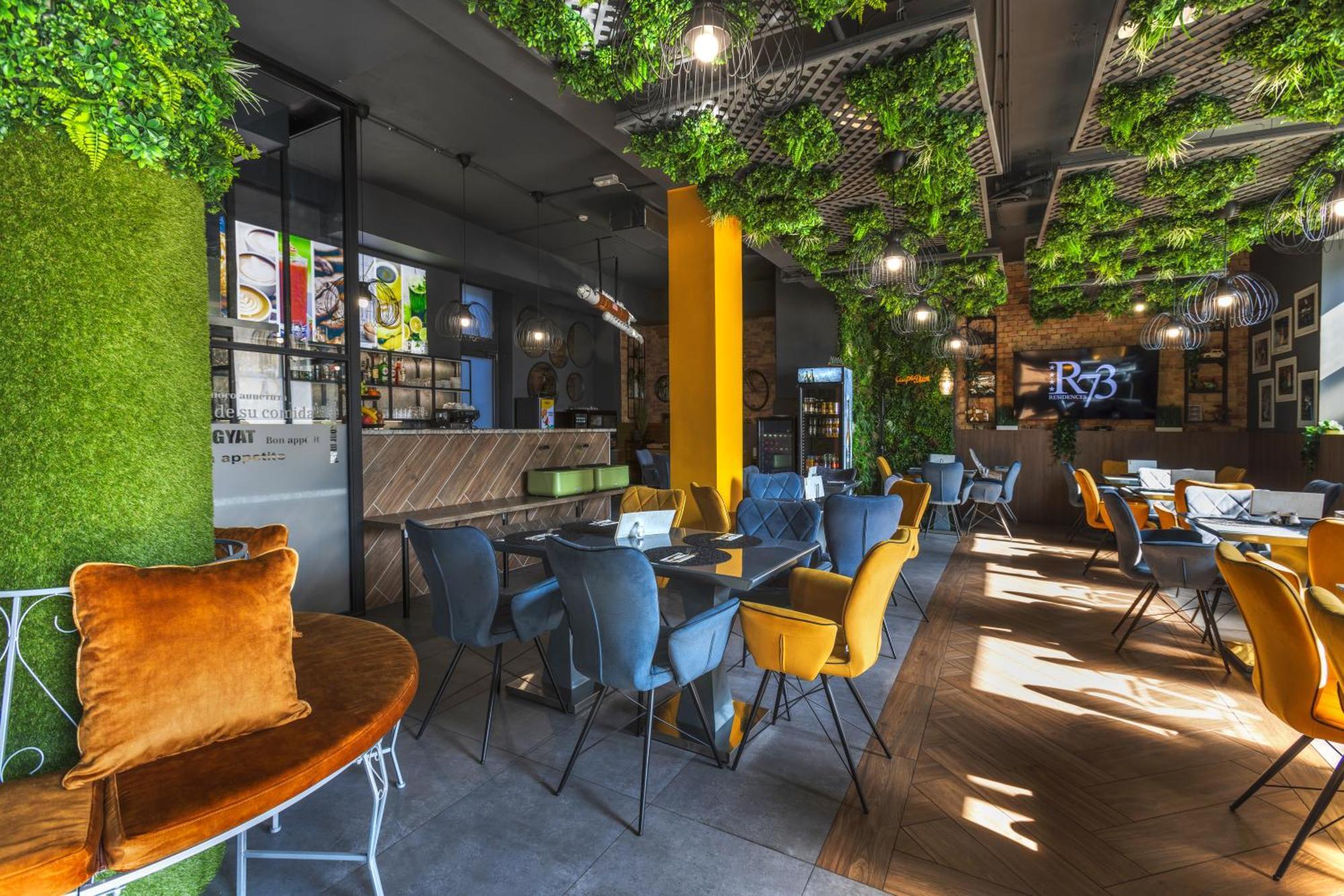 R73 Residences Pecs Ngoại thất bức ảnh