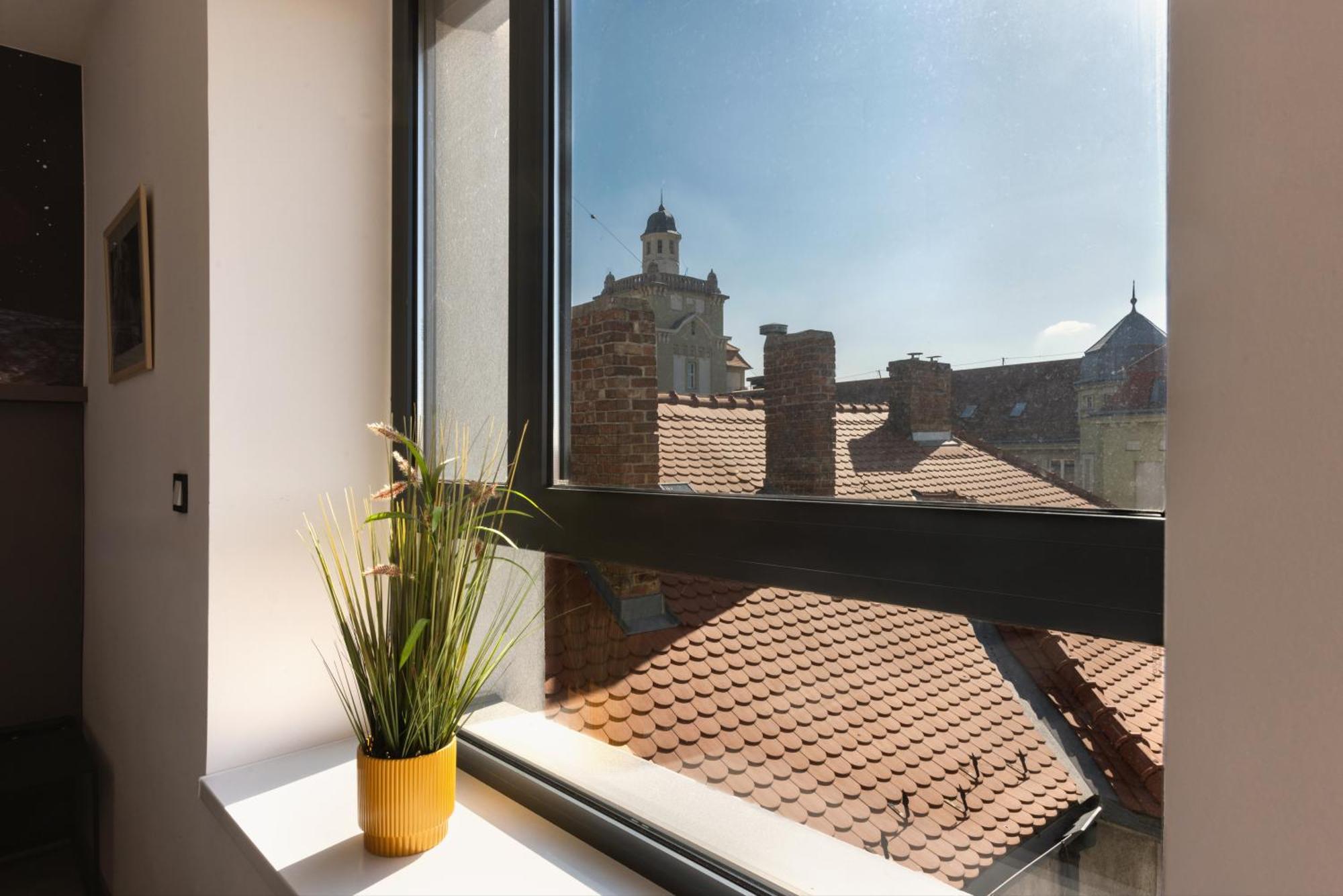 R73 Residences Pecs Ngoại thất bức ảnh